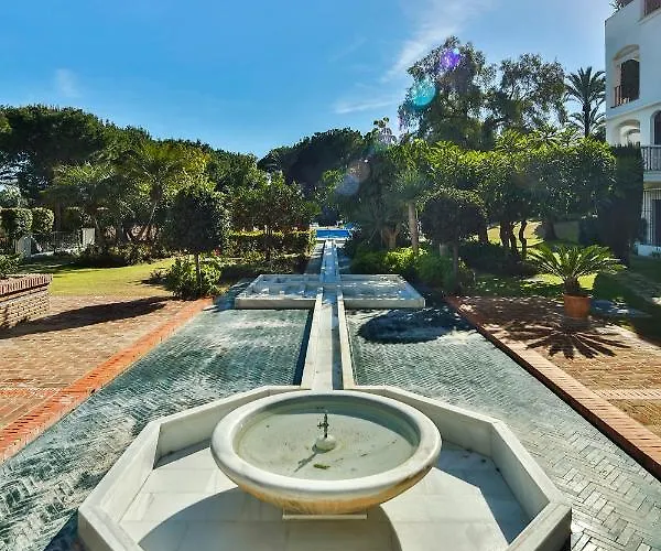 Senorio De アパート マルベーリャ