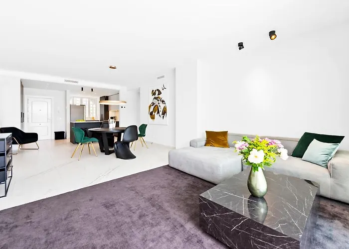 アパート Senorio De マルベーリャ